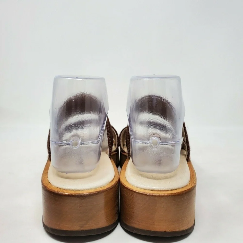 LL BEAN Leather Strappy Slip On Sandal Brown Weave